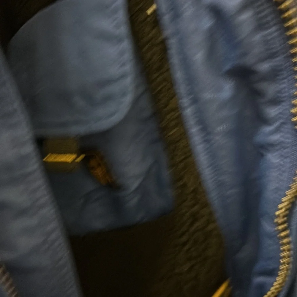 Sonoma sport men’s blue ski coat. Fleece lining. Inside cell pocket.